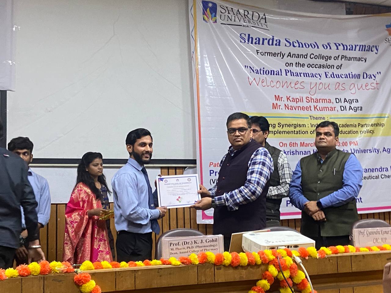 Celebrates National Pharmacy Education Day - Sharda University Agra